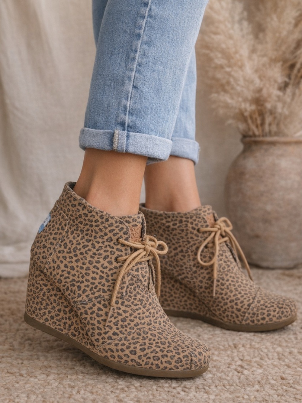 TOMS Leopard Suede Hidden Wedge Booties Lace Up Size 6.5